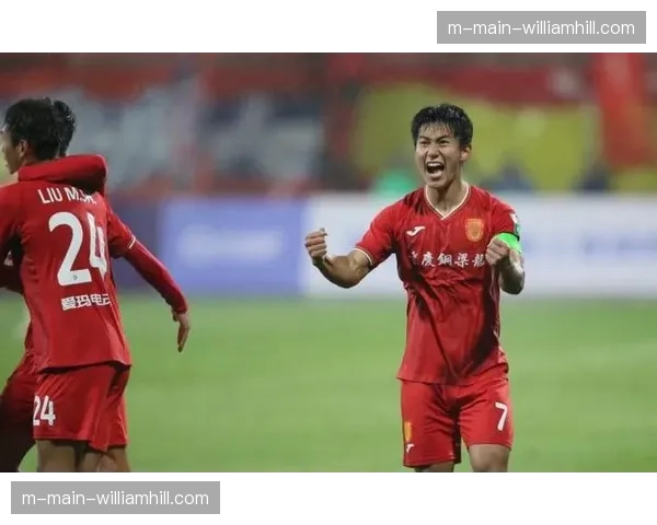 向余望伤愈复出即破门 铜梁龙队长核心作用凸显